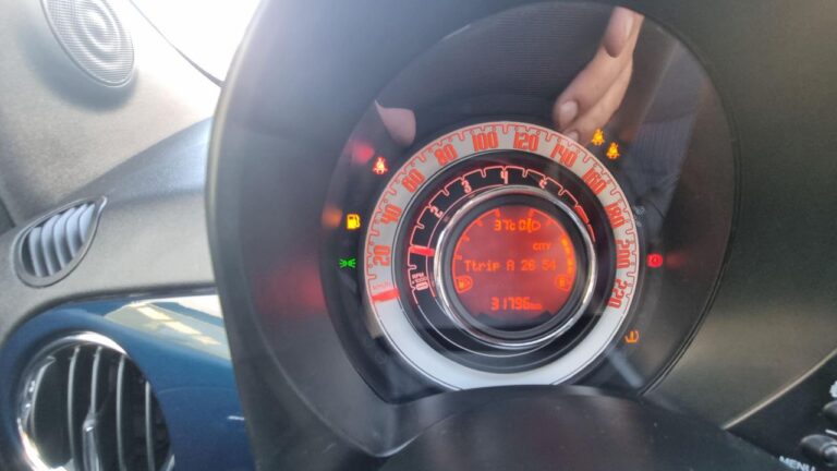 d7758b4d-147b-472f-b5f8-8e0de00370d7_original